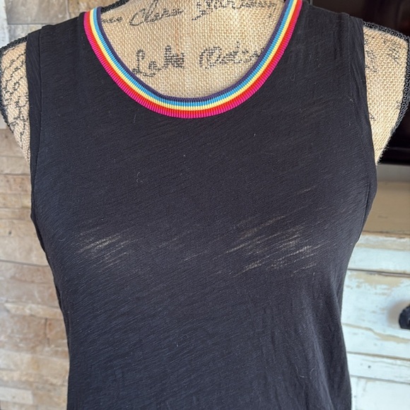 Goldie Lewinter rainbow tipped black crewneck tank top - Picture 2 of 15